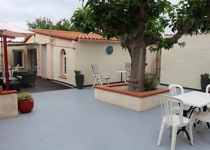 Le Casot